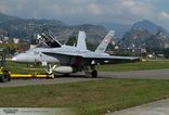 J-5004 - McDonnell Douglas F/A-18C Hornet