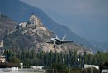 J-5007 - McDonnell Douglas F/A-18C Hornet - Solo Display